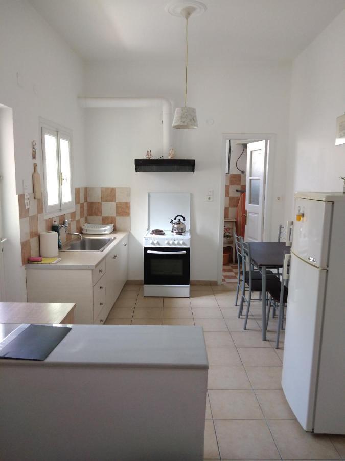 Hermes Apartment -1 نافبليو المظهر الخارجي الصورة