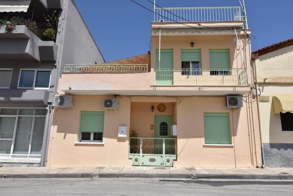Hermes Apartment -1 نافبليو المظهر الخارجي الصورة