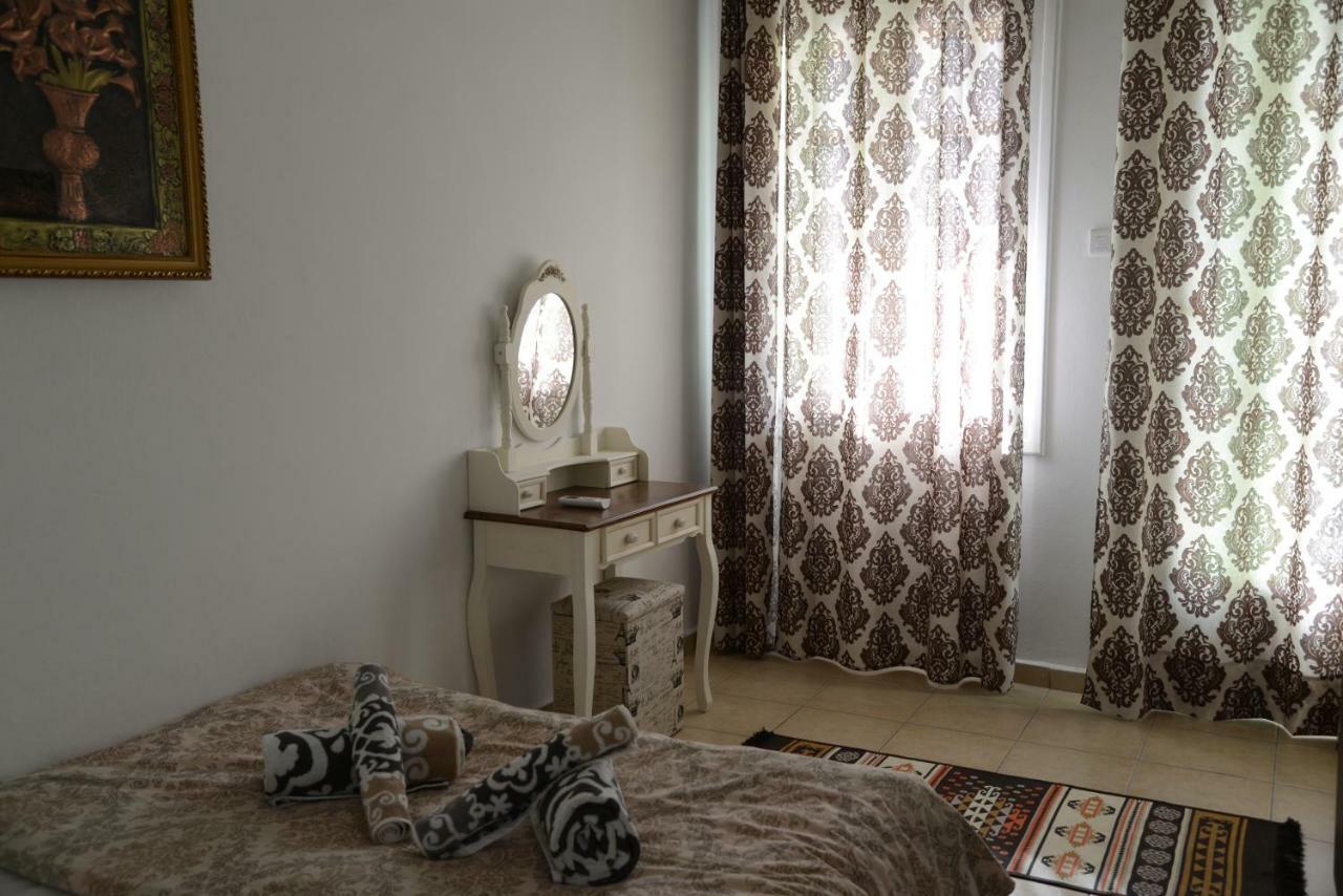 Hermes Apartment -1 نافبليو المظهر الخارجي الصورة